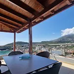 Cornerstones Apartament Himara