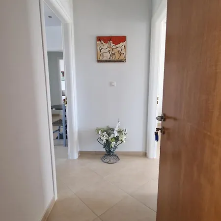 Cornerstones Apartment Himare