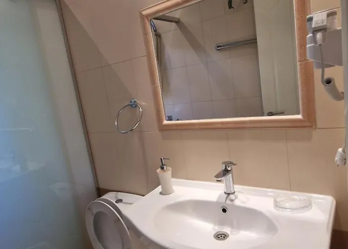 Cornerstones Daire *