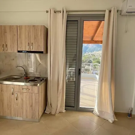 Cornerstones Apartment Himare