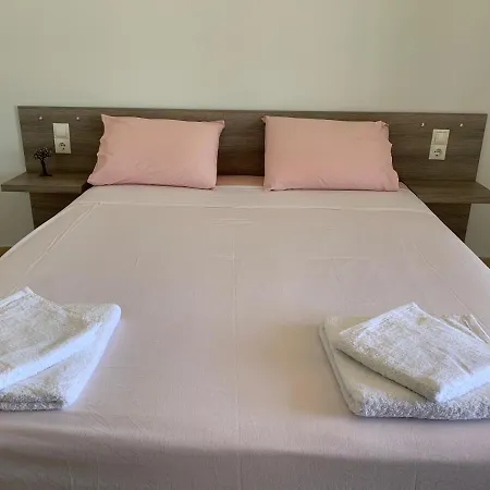 Cornerstones Apartment Himare