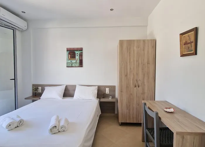 Apartment Cornerstones Himare